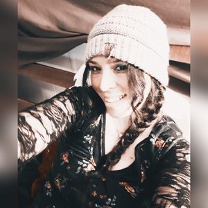 Meet your Posher, Rosella